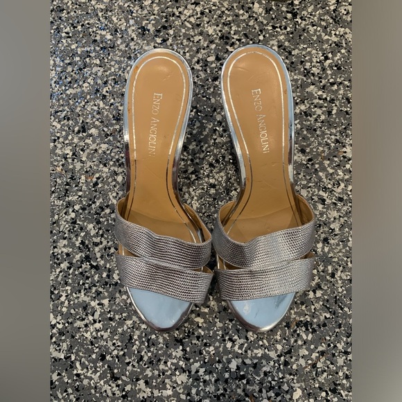 PRELOVED ENZO ANGIOLINI METALLIC SILVER MULES - Picture 2 of 5